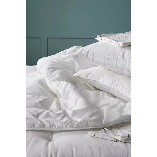 Smasporre Çift Kişilik Kışlık Yorgan 220x240 Cm Beyaz Renk Polyester